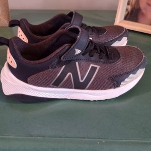 New Balance girls sneakers size 12.5